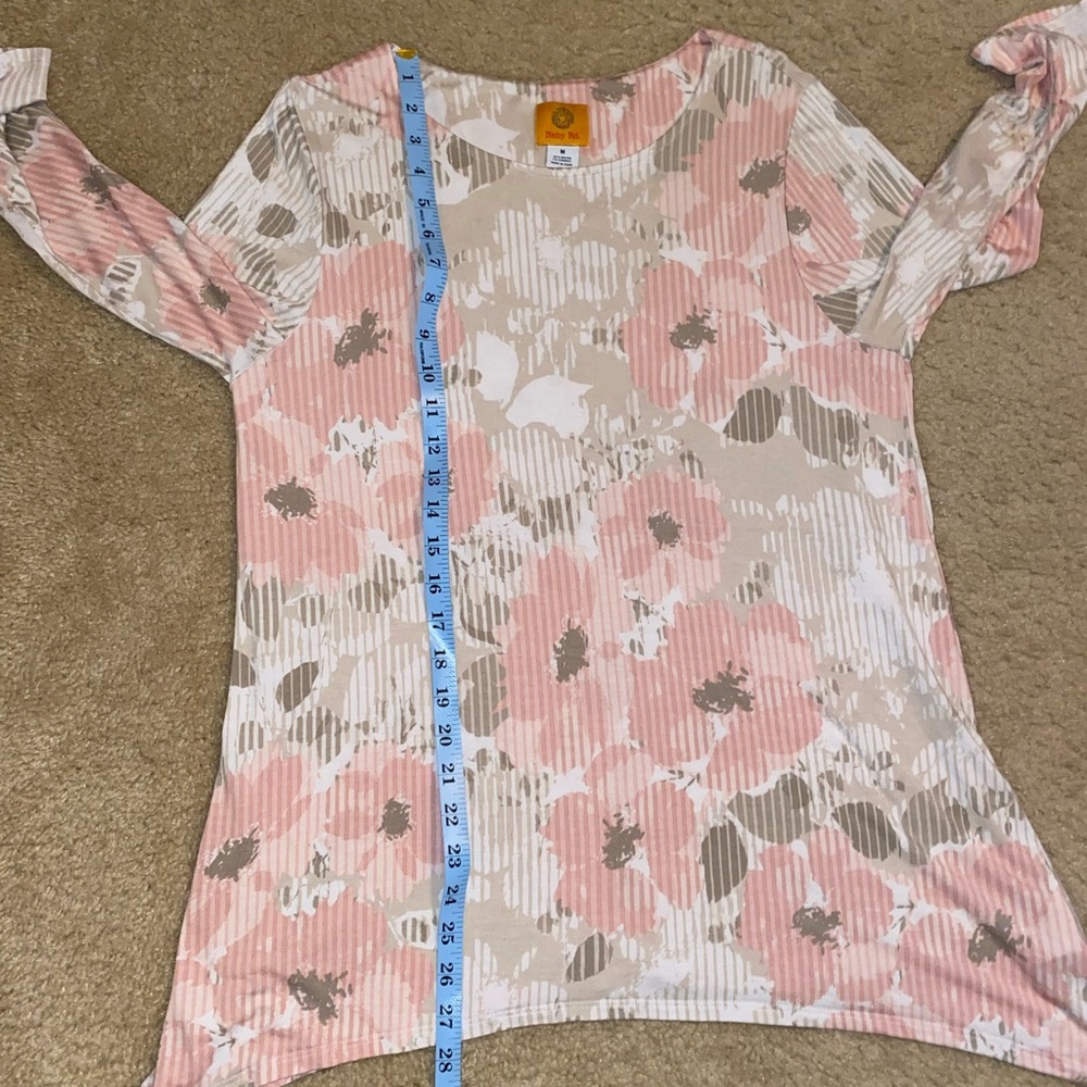 🌸Ruby Rd. Asymmetrical Top🌸 - Picture 10 of 10